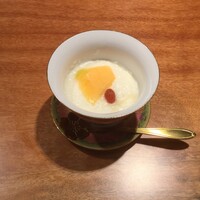 中国料理 代沢 金威 - 杏仁豆腐