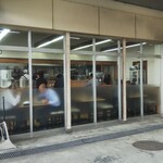 小さな食堂 ヒロ - 小さな食堂ヒロ お店横から(2021.05.07)