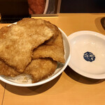 Tonkatsu Tarou - 特製カツ丼(カツ7枚) オープン♡