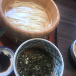 たらいうどん 山のせ - たらいうどん