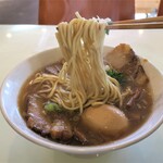 らーめん 五ノ神精肉店 - 麺