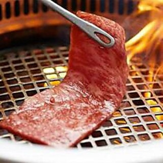 名物「焼きすき」やしゃぶしゃぶなどA5ランクの黒毛和牛を堪能