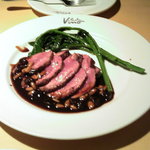 パスタビーノ - 鴨のロースト　チョコレートソース添え