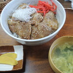 キッチンファーム エフズ ゲート - 上富良野ポーク豚丼