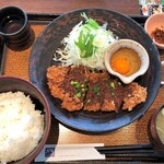 大戸屋 - 味噌とんかつ定食