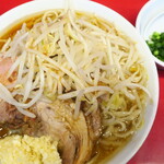 ラーメン二郎 - ラーメン小＋ニンニク多め＋青ネギ