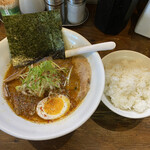 らーめん優月 - ethカレーラーメンショート+中ライス