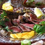 PULP FICTION - 『山古志牛のグリグリア』（1,900円）など県産食材を積極的に使用