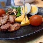 Teppan Dya Ya - 自家製燻製三種盛り