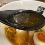 中華そば 高野 - 鶏の旨味がしっかり感じられるスープ