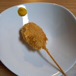 Kushikatsu Senri - 串かつ 210円