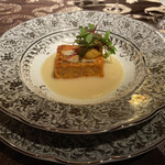 La maison du caviar 17℃ - 走水酸化タチウオと富山県産桜エビの温製テリーヌ、新玉ねぎのピューレ、北海道産ウニ
