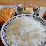 仙台市名坂食堂 - ご飯中盛(250㌘)150円