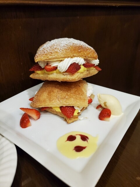 レニエ グランメゾン 小田井 ケーキ 食べログ