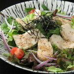 Steamed chicken choregi salad