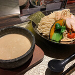 ヌードル 麺和 - 濃厚甘海老のキャビアつけ麺