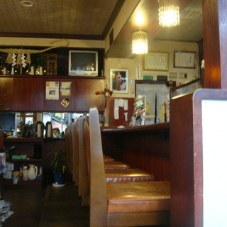 ファミリーレストラン大家族_2