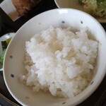 お食事処 中国料理 直久 - 初めのご飯