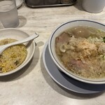 らーめん 鱗  - セット