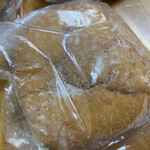 ケーワン - クリームドーナツと書かれていましたが、食べてみるとあんドーナツでした（泣）