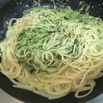 Fromagerie Hisada - Spaghettini を茹でて "pesto" をフライパンで和える
