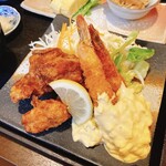 味の六酔 - からあげ&エビフライ、アップ！