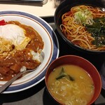 名代富士そば - カレーかつ丼 ¥580+かけ ¥310