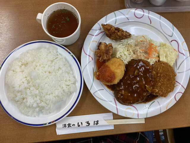 いろはのコロッケ で有名な高槻の老舗洋食店で美味しい洋食ランチを体験 By コージーパパ 洋食のいろは 本店 ヨウショクノイロハ 高槻市 洋食 食べログ