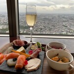 YOKOHAMA ROYAL PARK HOTEL - お料理と眺め