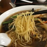 慶豊酒家 - サンマー麺の麺