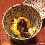 御料理 寺沢 - 白魚玉締めに蕨とﾊﾞﾌﾝ海胆
