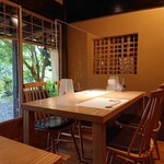 洋食 つばき - アクリル板設置済