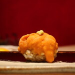 鮨 しみづ - 蝦夷馬糞雲丹