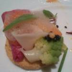 ラ・ベ - 柚子風味のメレンゲの下はこんなカンジ♪