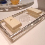 ア・ニュ ルトゥルヴェ・ヴー - 