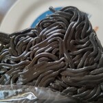 セブンイレブン - イカ墨焼きそば