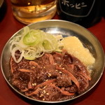 Butaichirou - 2012.9 レバー刺し（410円）表面に火を通したレバテキです