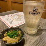 大衆天ぷらtoかすそば風土.はなれ - お通しとハイボール