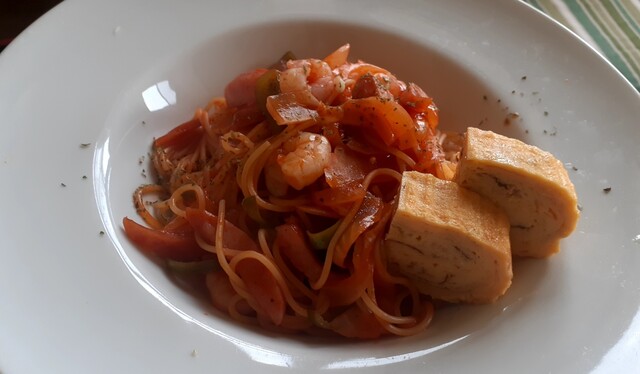 すずめ家 - 砂越（食堂）の写真