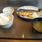 Yayoi Ken - サバの塩焼き定食