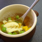 ジューダバレリーノ - 魚介のｽﾌｫﾙﾏｰﾄとえんどう豆入ｺﾝｿﾒｼﾞｭﾚ、ﾚﾓﾝｴｱｰ