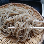 Soba Kafe Kosai - ざるそば　700円　麺アップ