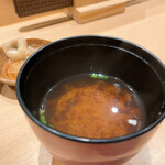 鮨てんび - 赤だし﻿