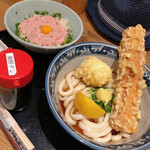 難波千日前 釜たけうどん - 