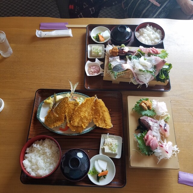 魚屋の磯料理 まるとし 竹岡 魚介料理 海鮮料理 食べログ