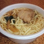 自販機食堂 - 隠れている具をアレンジするとこんな感じ。あと、ナルトとチャーシュー1枚がまだ隠れています。