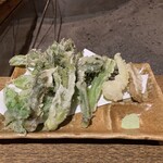 柳家 - 山菜の天ぷら