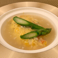 天厨菜館 銀座店 - ずわい蟹と黒トリュフの卵炒め