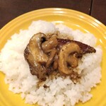 トマト - ビーフストロガノフオンザライス