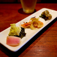 魚China YO - 前菜3種盛り合わせ